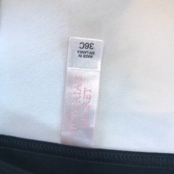 Victoria’s Secret Bikini Top - Picture 5 of 6